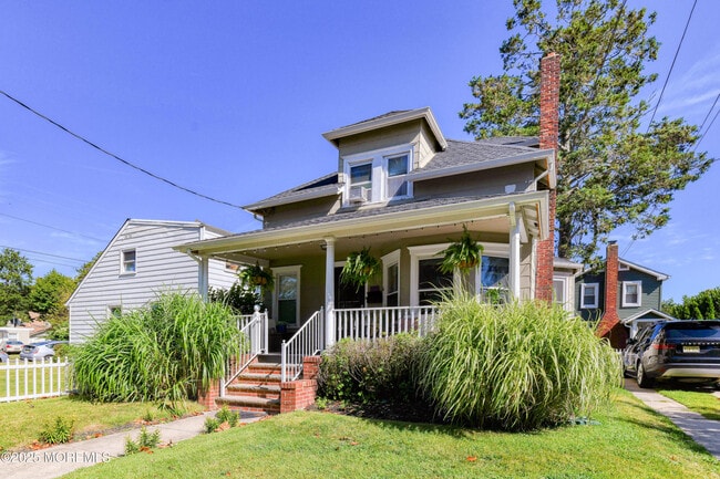 Photo - 1605 Sunset Ave