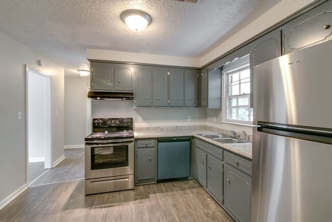 Photo - 103 Bennett Dr Unit B