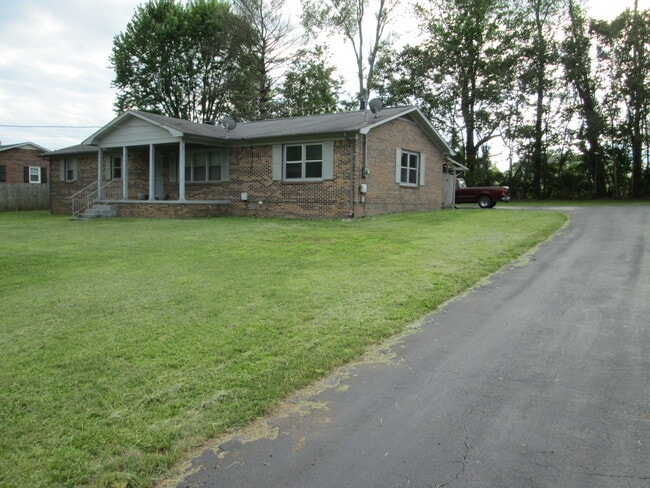 Building Photo - 545 Rockwell Dr Rental