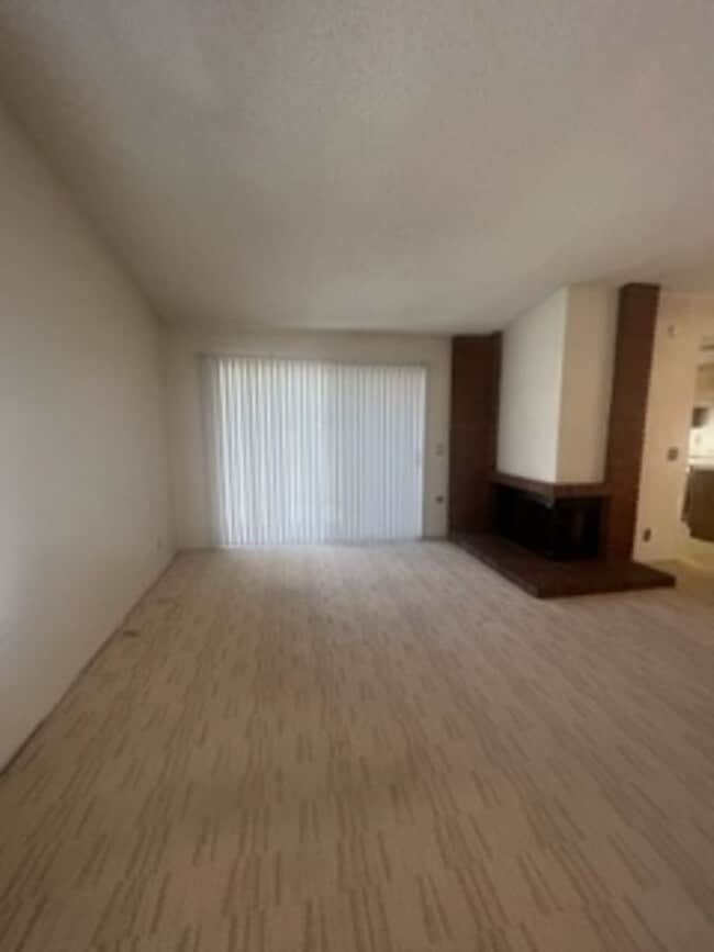 Photo - Green Valley 2 Bedroom Townhouse!