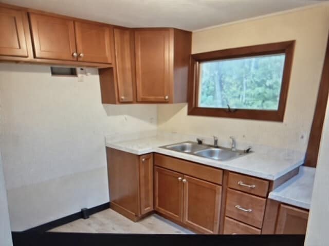 Photo - 95 R Aldrich St