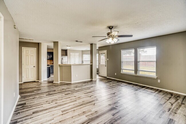 7318 Cypress Pr Dr