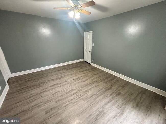 Photo - 1611 W Erie Ave