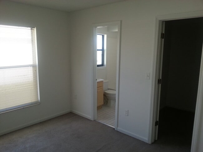 Photo - 4/3 Single Home at Poinciana AVAILABLE NOW