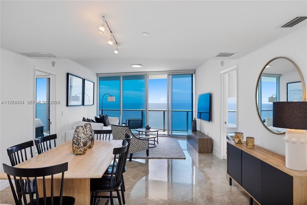 Photo - 17001 Collins Ave