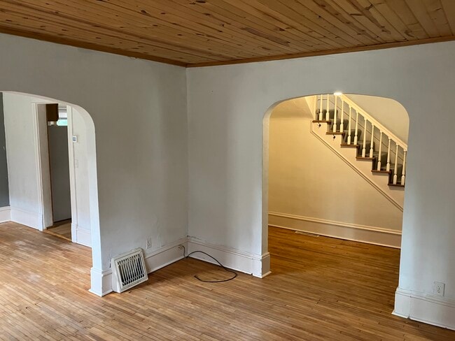 Photo - 3931 Aldrich Ave N