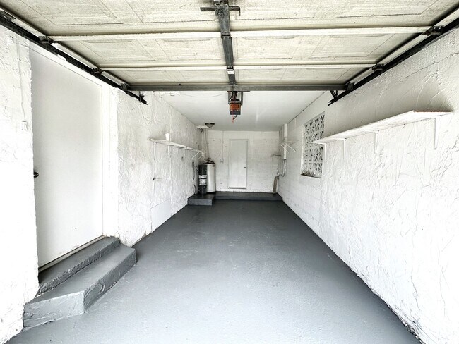 Photo - 2117 Mitchell Ct Unit 2117 Mitchell Ct Front