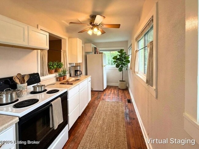 Photo - 13714 S Blakely Ln Unit B