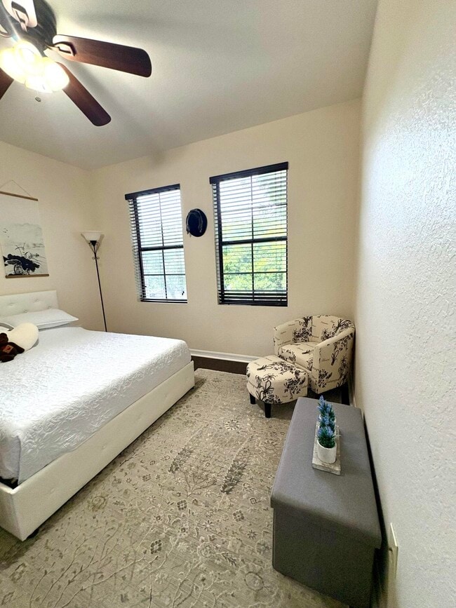 Photo - 167 Gramercy Square Dr