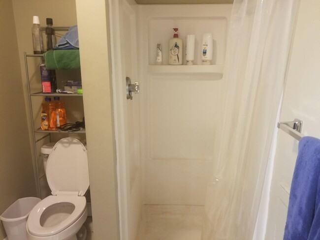 Photo - 735 Somerville Ave Apartment Unit 3