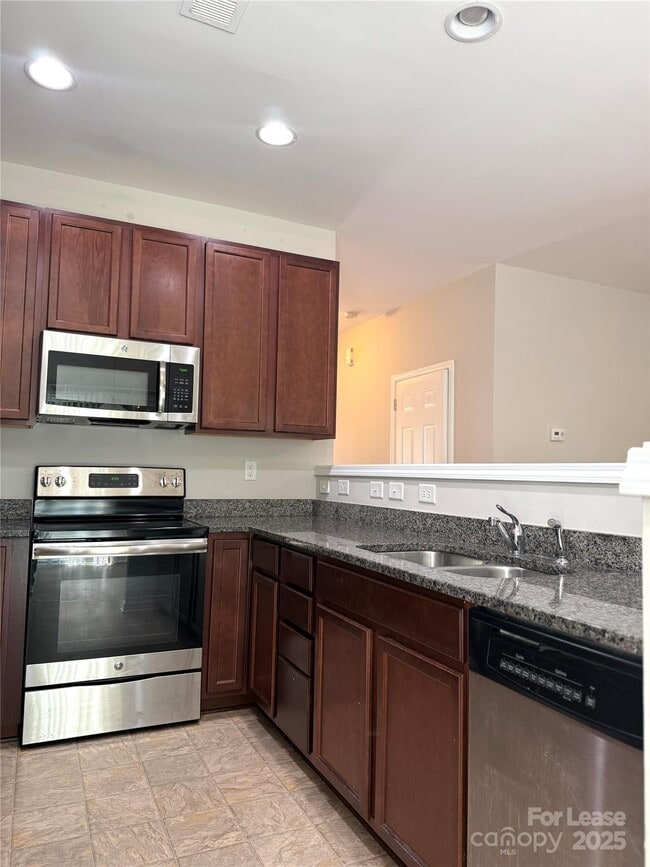 Photo - 10577 Bunclody Dr