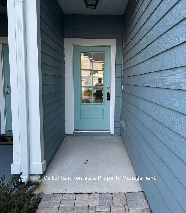 Photo - 370 Richmond Dr