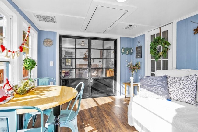 Photo - 631 Clear Lake Rd