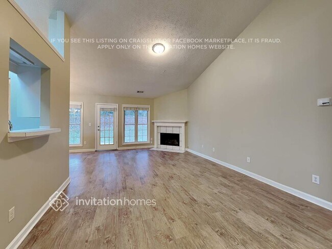 Photo - 2825 Maple Vista Ln SW