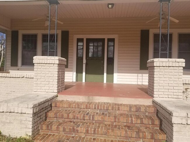 Photo - 3495 Ridge Ave