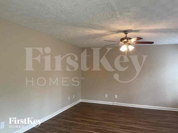 Photo - 1750 Berry Ct