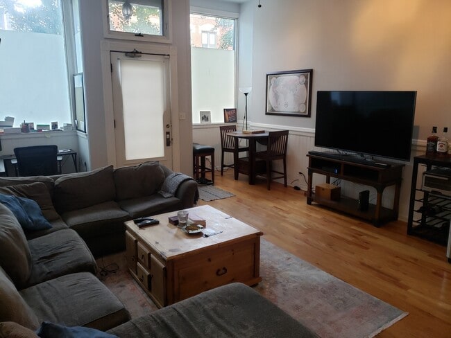 Photo - 1870 N Halsted St Unit 1F