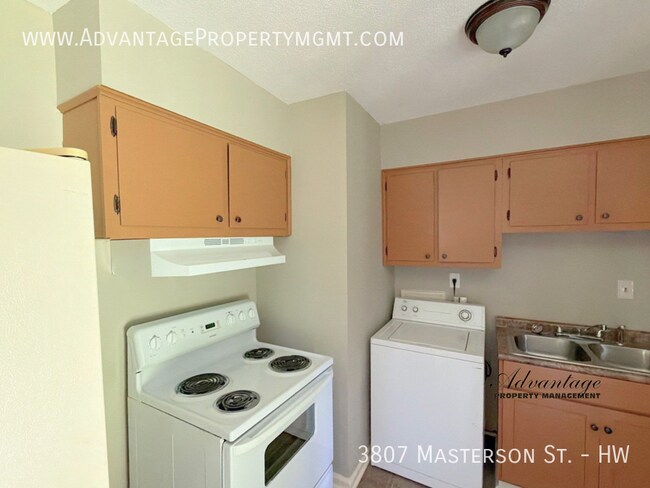 Photo - 3807 Masterson St