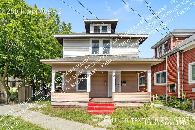 Building Photo - 280 Irwin Ave Unit 2