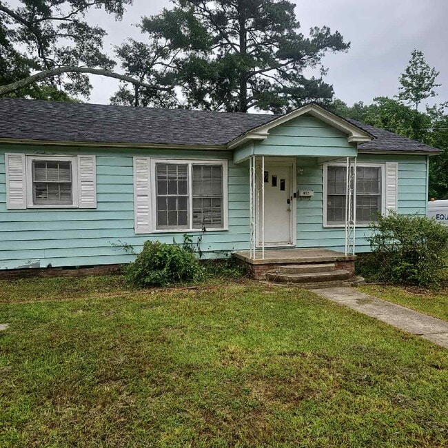 Building Photo - 913 Eastland Ave Rental