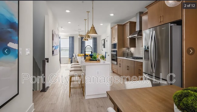 Photo - 110 Crown St