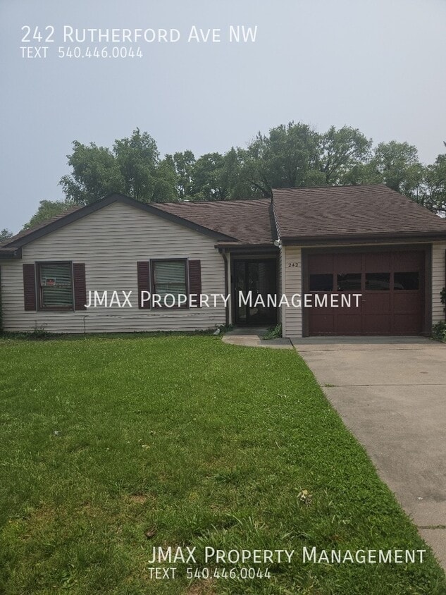Photo - 242 Rutherford Ave NW-