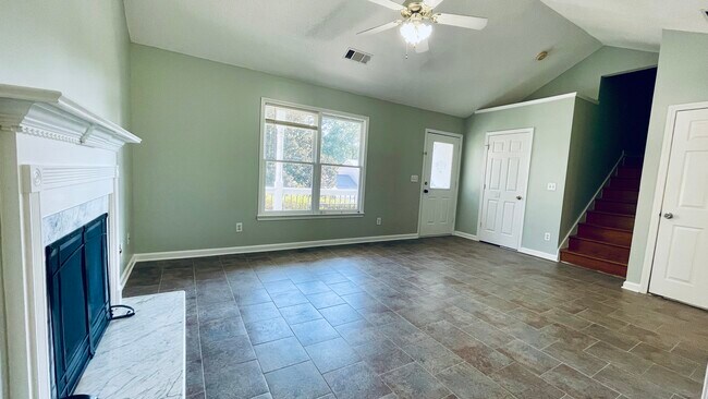 Photo - 742 Shoal Cir Casa