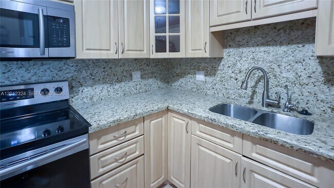 Photo - 2841 NE 163rd St Unit 1210