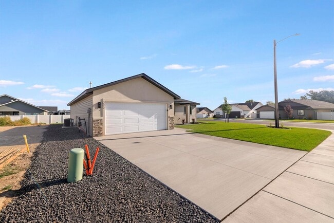 392 Rock Dove Loop