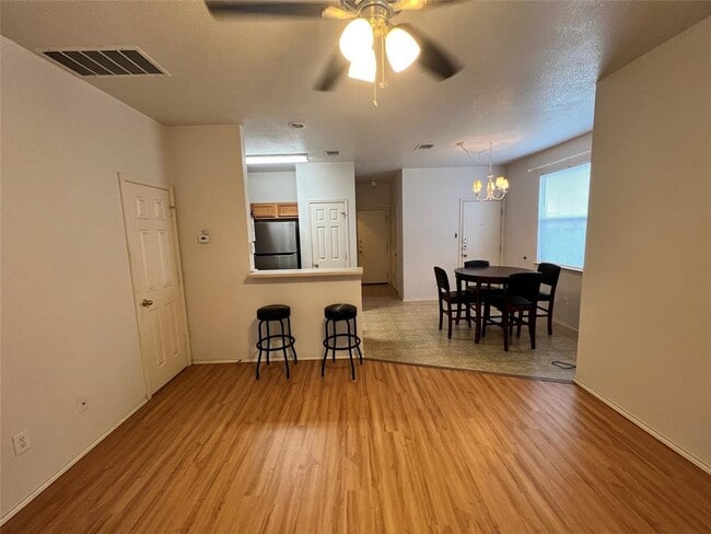 Photo - 13812 Harris Ridge Blvd