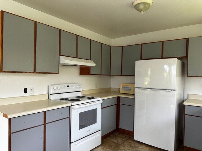 Photo - 15-1553 24th Ave HPP Unit 24th Ave Back  - B