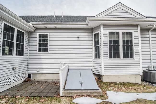 Photo - 63 Cobblestone Ln