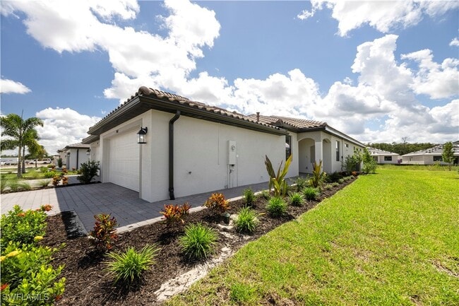 Photo - 19609 Hinkley Dr