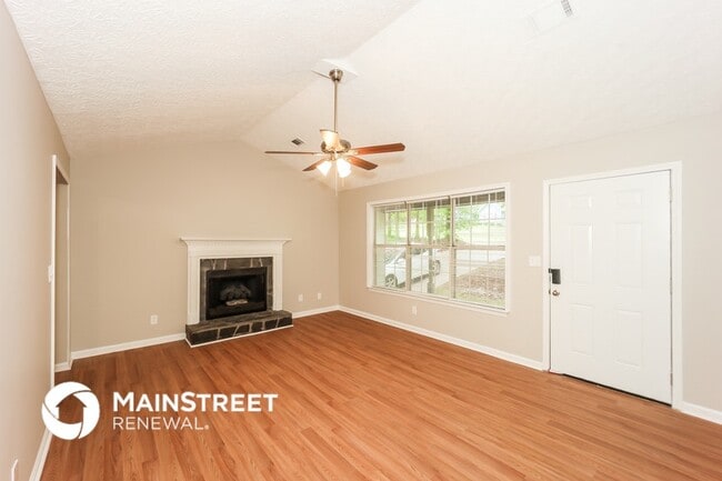 120 Vineyards Dr