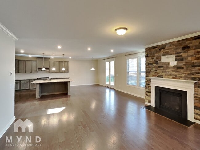 Photo - 1019 Willowcroft Dr