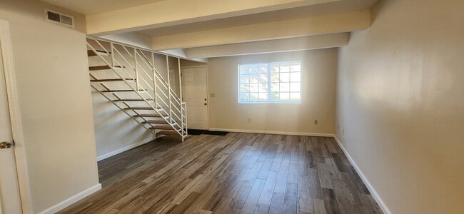 Photo - 1428 Missouri Ave