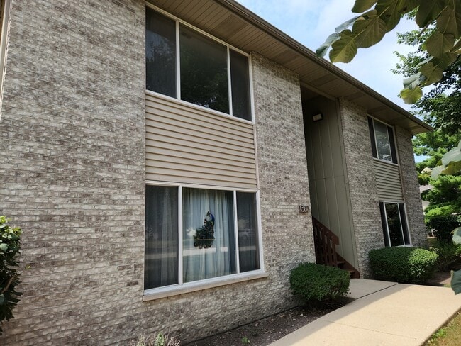 Building Photo - 500 Westwood Ct Rental