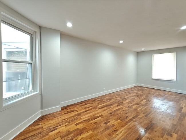 Photo - 45 N Felton St