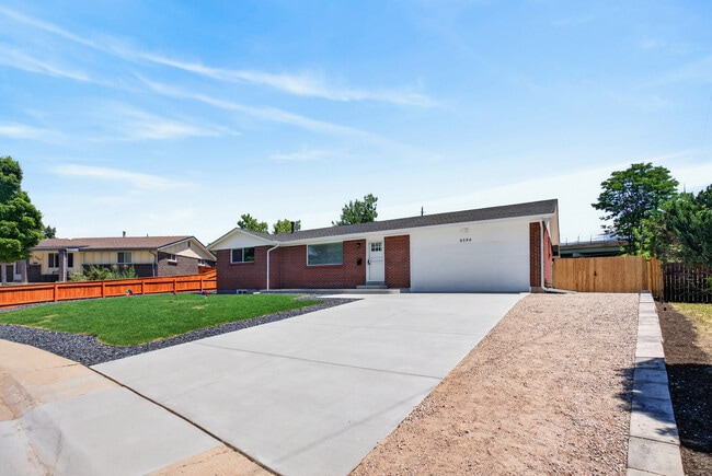 Photo - 8596 Sheridan Ct