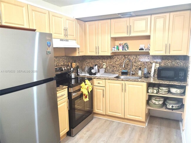 Photo - 800 SW 131st Ave Unit 106F
