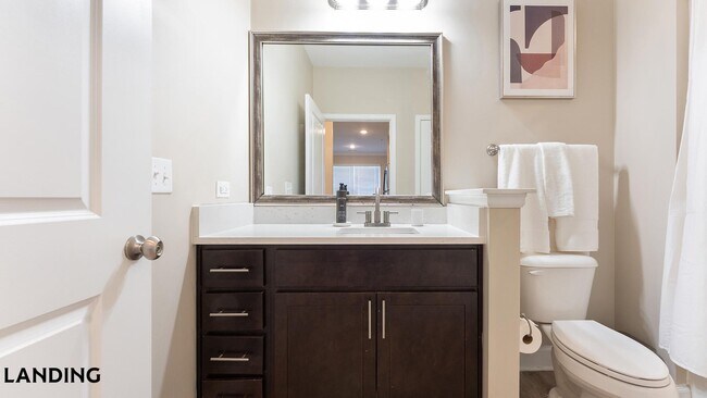 195 N Creek Dr Unit 8206