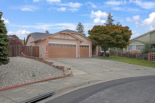 Building Photo - 100 Lippizan Dr Rental