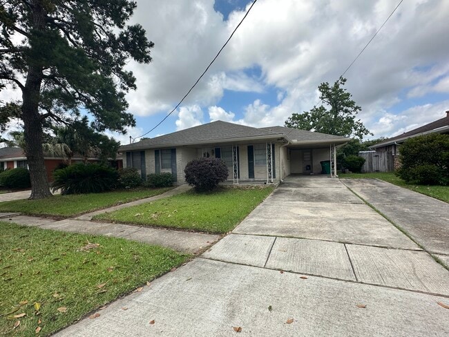 Building Photo - 4908 Purdue Dr