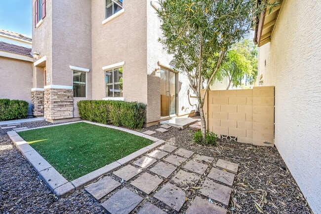 Photo - 10324 W Sands Dr