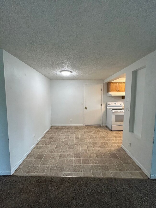 Photo - 2BD/1BA updated duplex with fenced backyard