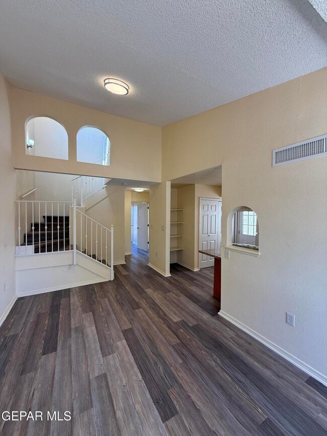 Photo - 3635 Waterspring Way