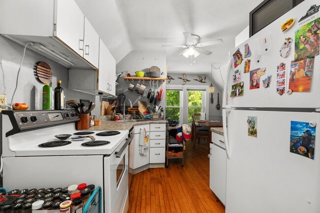 Photo - 615 S Baldwin St Unit 615