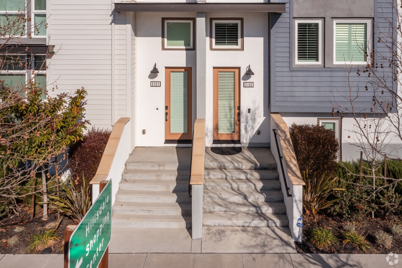 Entrada - Meadow Walk II