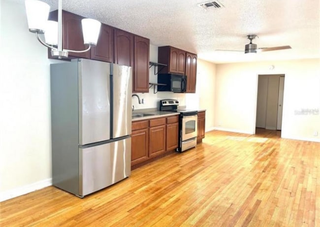 Photo - 2394 Orange Center Blvd