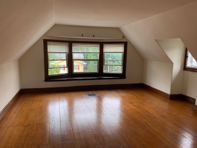 Photo - 16 Sparhawk St Apartments Unit #3